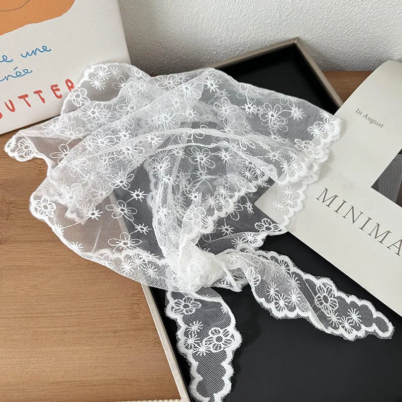 White Woven Floral Lace Hair Scarf Wraps Women Retro Triangle Headscarf Hat Travel Photo Headband Hair Accessories